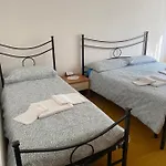 Апартаменты Gere House *