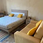 Gere House Лезено