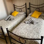 Gere House Apartamento *